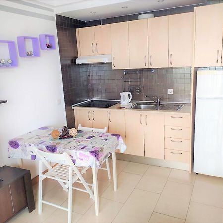 Sea View Apartment In Orlando Адехе Экстерьер фото