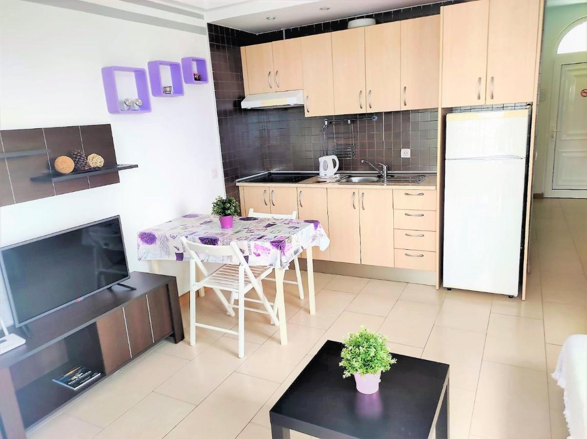 Sea View Apartment In Orlando Адехе Экстерьер фото